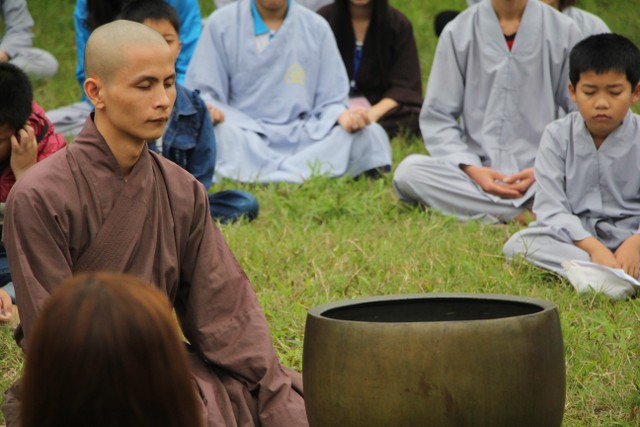 Sống chậm để cảm nhận