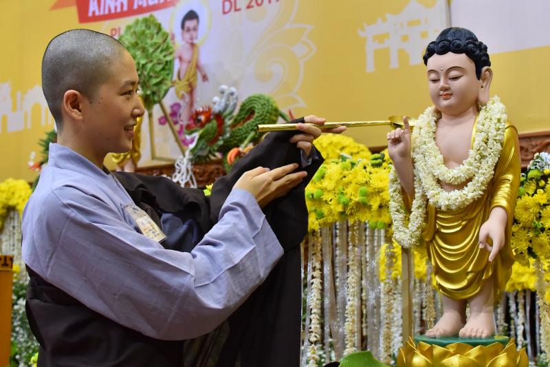 Chùa Giác Ngộ: Long trọng tổ chức chương trình đại lệ Phật đản PL. 2561 – DL. 2017