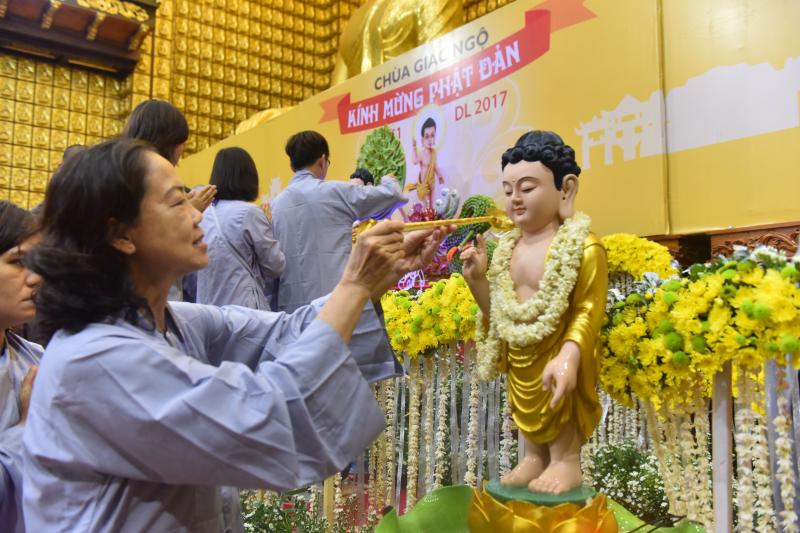 Chùa Giác Ngộ: Long trọng tổ chức chương trình đại lệ Phật đản PL. 2561 – DL. 2017