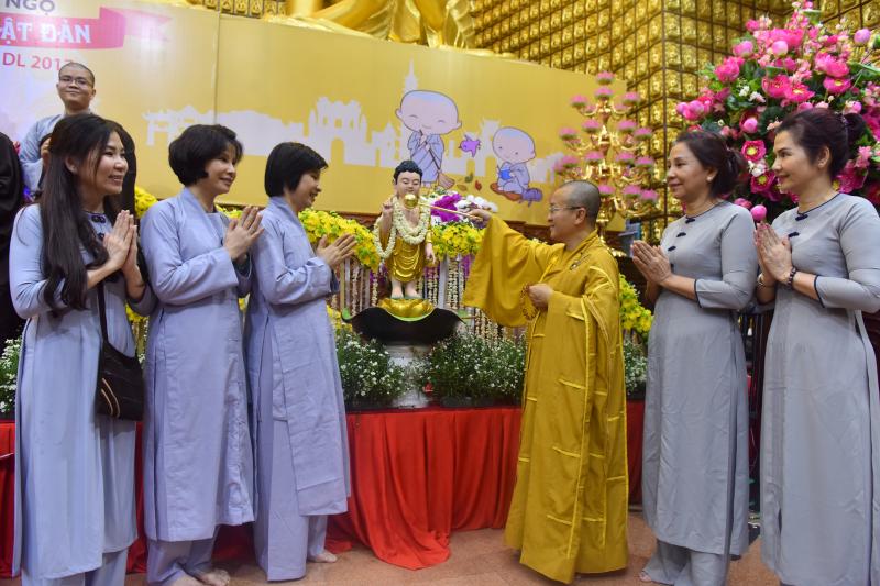 Chùa Giác Ngộ: Long trọng tổ chức chương trình đại lệ Phật đản PL. 2561 – DL. 2017