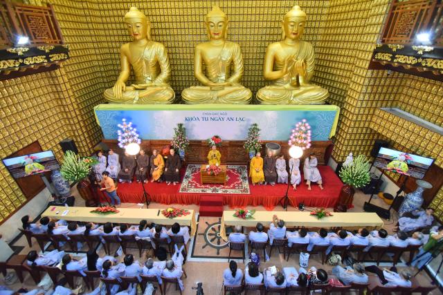 Chùa Giác Ngộ: Khóa tu ngày an lạc lần thứ 16