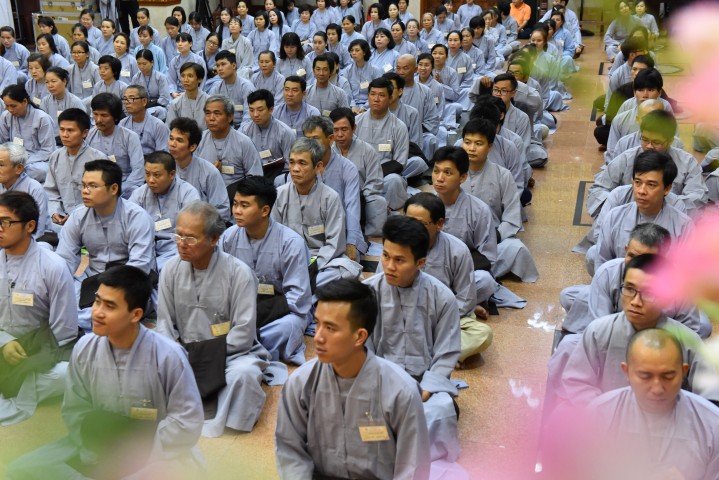Thiêng liêng đại lễ xuất gia gieo duyên tại chùa Giác Ngộ