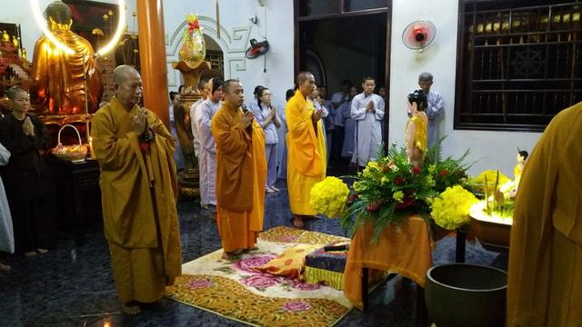Trang nghiêm lễ tắm Phật tại Tổ đình Thiên Bửu