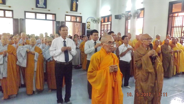 Thị xã Ninh Hòa trang nghiêm tổ chức Đại lễ Phật đản PL.2561