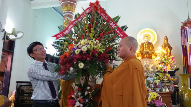 Thị xã Ninh Hòa trang nghiêm tổ chức Đại lễ Phật đản PL.2561