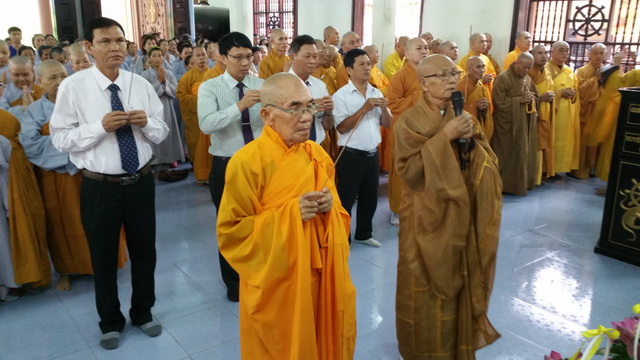 Thị xã Ninh Hòa trang nghiêm tổ chức Đại lễ Phật đản PL.2561