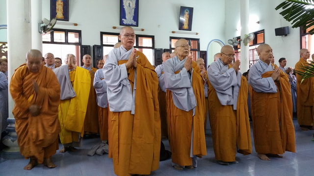 Thị xã Ninh Hòa trang nghiêm tổ chức Đại lễ Phật đản PL.2561