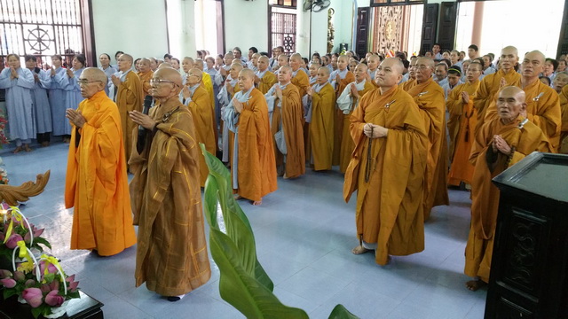 Thị xã Ninh Hòa trang nghiêm tổ chức Đại lễ Phật đản PL.2561
