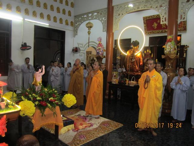 Trang nghiêm lễ tắm Phật tại Tổ đình Thiên Bửu