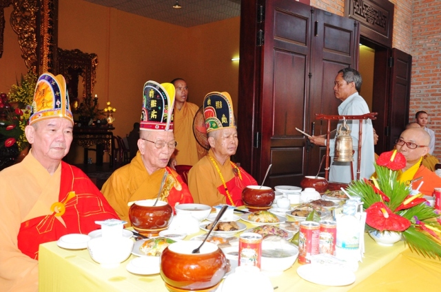 Nha Trang: Trang nghiêm lễ Khánh thành chùa Nghĩa Sơn