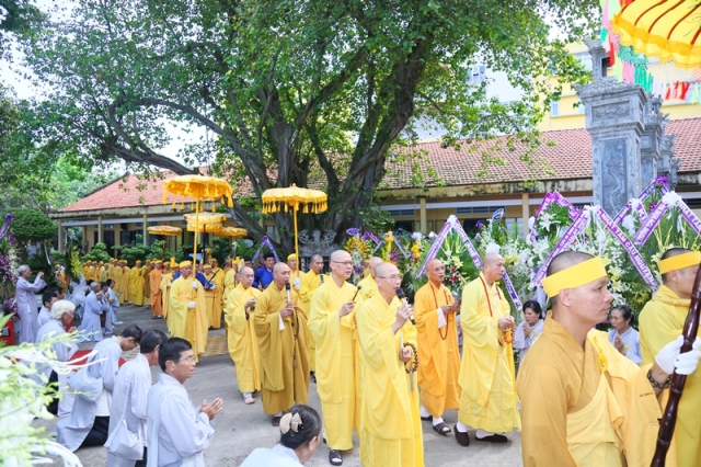Thỉnh linh mô cố Hòa thượng Thích Quang Đạo tham Phật - yết Tổ