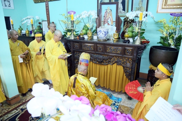 Thỉnh linh mô cố Hòa thượng Thích Quang Đạo tham Phật - yết Tổ