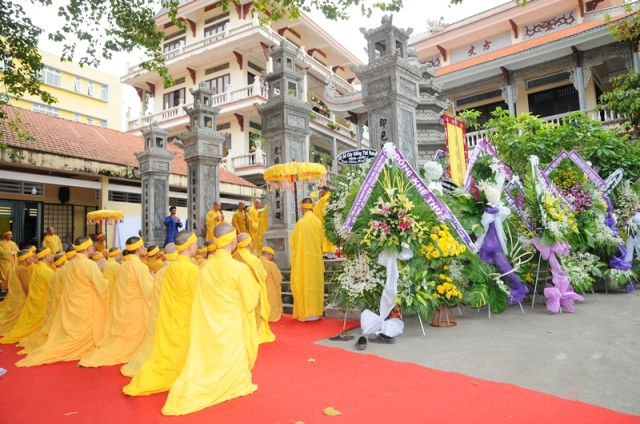 Thỉnh linh mô cố Hòa thượng Thích Quang Đạo tham Phật - yết Tổ