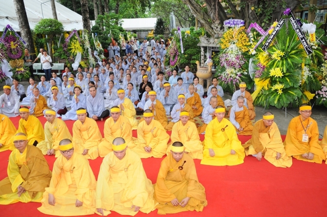 Thỉnh linh mô cố Hòa thượng Thích Quang Đạo tham Phật - yết Tổ