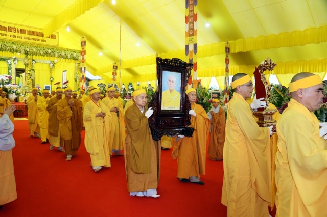 Thỉnh linh mô cố Hòa thượng Thích Quang Đạo tham Phật - yết Tổ