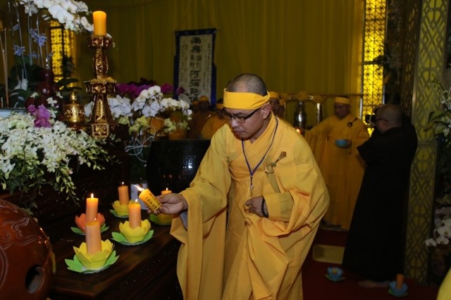 Đêm thắp nến tri ân &#039;Nghe lời di huấn&#039; của cố HT. Thích Quang Đạo