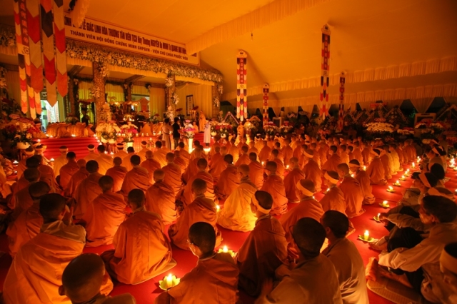 Đêm thắp nến tri ân &#039;Nghe lời di huấn&#039; của cố HT. Thích Quang Đạo