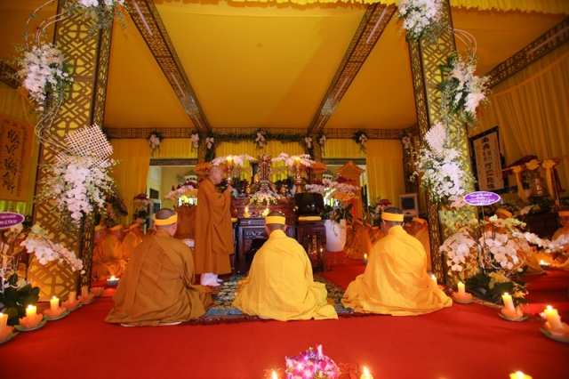 Đêm thắp nến tri ân &#039;Nghe lời di huấn&#039; của cố HT. Thích Quang Đạo