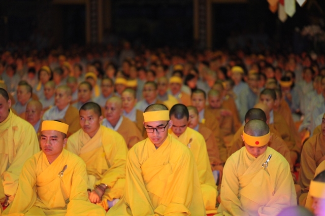 Đêm thắp nến tri ân &#039;Nghe lời di huấn&#039; của cố HT. Thích Quang Đạo