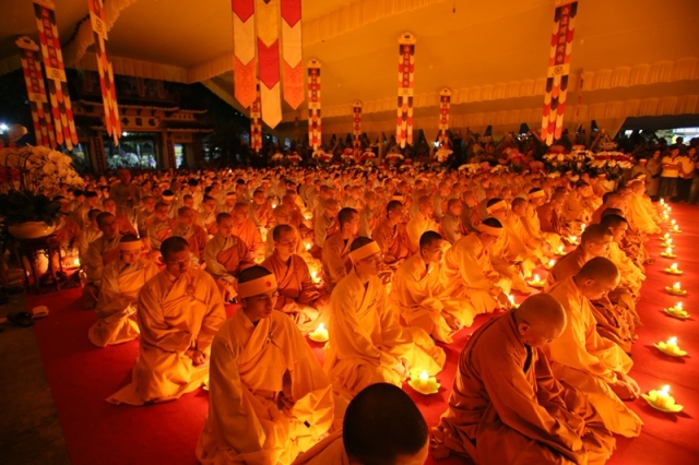 Đêm thắp nến tri ân &#039;Nghe lời di huấn&#039; của cố HT. Thích Quang Đạo