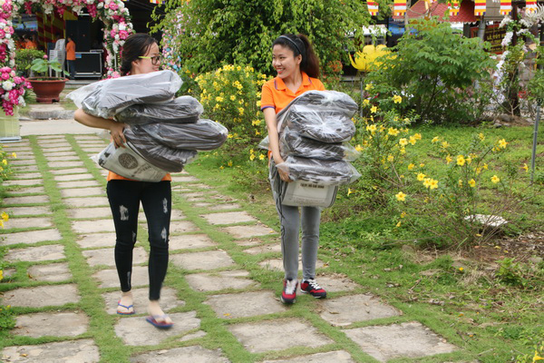 Tổng kết Lễ Tốt Nghiệp Tại HVPGVN CS Lê Minh Xuân và Lễ Húy Kỵ tại chùa Giác Ngộ (C123)