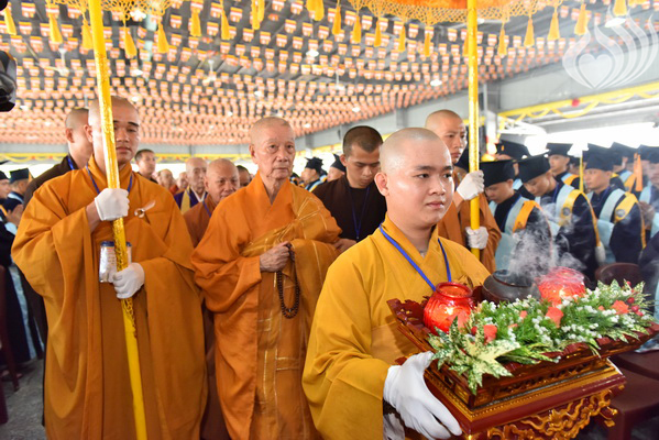 Tổng kết Lễ Tốt Nghiệp Tại HVPGVN CS Lê Minh Xuân và Lễ Húy Kỵ tại chùa Giác Ngộ (C123)