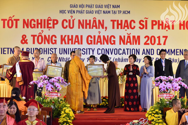 Tổng kết Lễ Tốt Nghiệp Tại HVPGVN CS Lê Minh Xuân và Lễ Húy Kỵ tại chùa Giác Ngộ (C123)