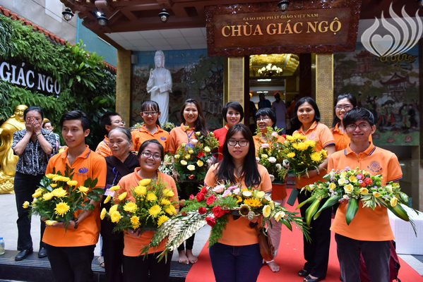 Tổng kết Lễ Tốt Nghiệp Tại HVPGVN CS Lê Minh Xuân và Lễ Húy Kỵ tại chùa Giác Ngộ (C123)