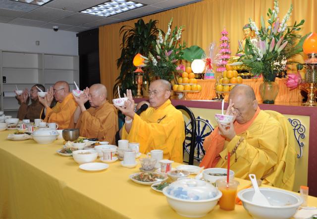 Khóa An cư kiết hạ năm 2017 Tại Niệm Phật đường Fremont, California, Hoa Kỳ Ngày 21 tháng 6 năm 2017