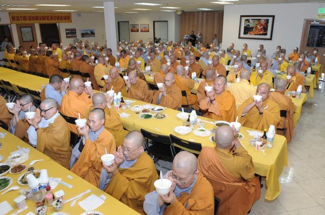 Khóa An cư kiết hạ năm 2017 Tại Niệm Phật đường Fremont, California, Hoa Kỳ Ngày 21 tháng 6 năm 2017