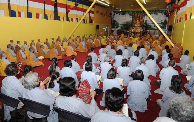 Khóa An cư kiết hạ năm 2017 Tại Niệm Phật đường Fremont, California, Hoa Kỳ Ngày 21 tháng 6 năm 2017