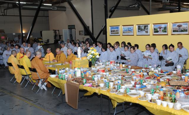 Khóa An cư kiết hạ năm 2017 Tại Niệm Phật đường Fremont, California, Hoa Kỳ Ngày 21 tháng 6 năm 2017