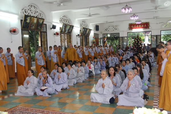 QUỸ ĐẠO PHẬT NGÀY NAY_ TỔNG KẾT CÚNG DƯỜNG TRƯỜNG HẠ TẠI CHÙA ẤN QUANG, ĐỒNG NAI VÀ VŨNG TÀU C108-1