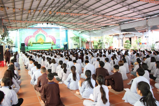 Thái Bình: Gần 700 thiện sinh dự khóa tu mùa hè chùa Từ Xuyên