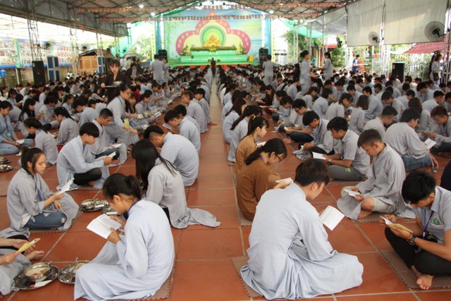 Thái Bình: Ngày thứ hai KTMH chùa Từ Xuyên - Fakebook