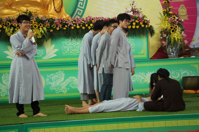 Thái Bình: Ngày thứ hai KTMH chùa Từ Xuyên - Fakebook