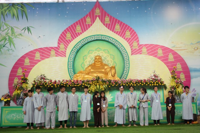 Thái Bình: Ngày thứ hai KTMH chùa Từ Xuyên - Fakebook