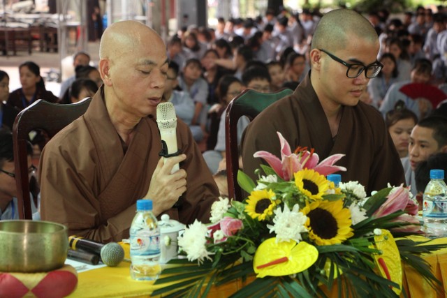 Thái Bình: Ngày thứ hai KTMH chùa Từ Xuyên - Fakebook