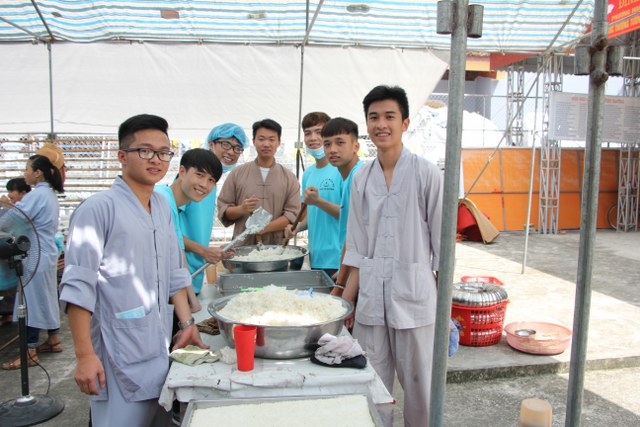 Thái Bình: Đại lễ Vu Lan tại chùa Từ Xuyên (ngày thứ hai)