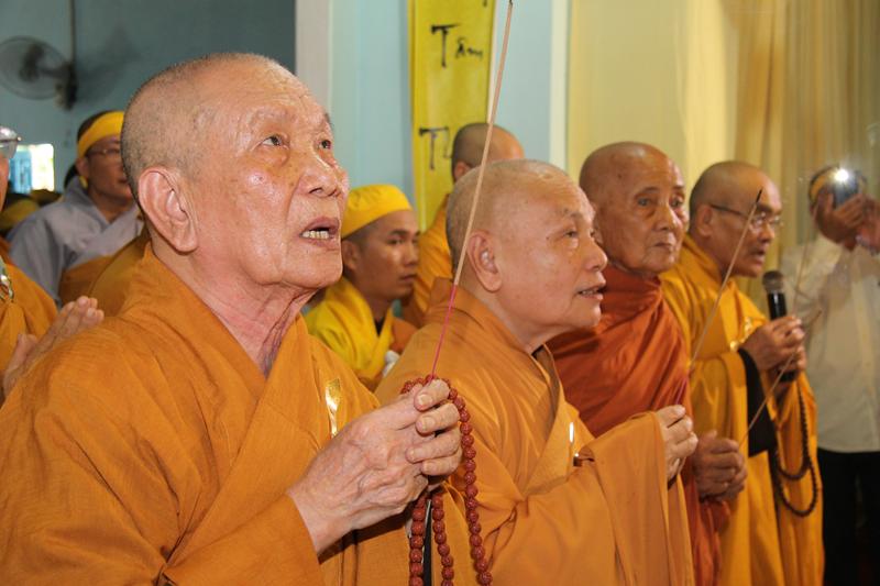 PG Đồng Tháp: Truy điệp và cung thỉnh Cố HT. Thích Thiện Hiệp nhập Bảo tháp