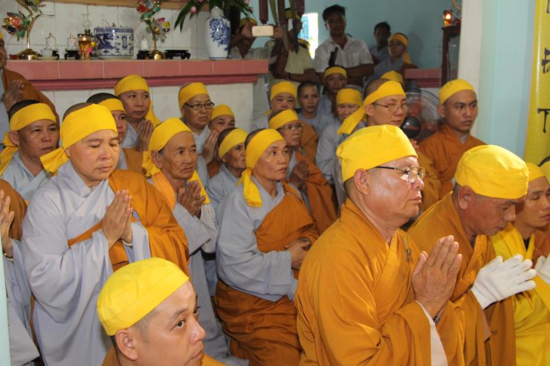 PG Đồng Tháp: Truy điệp và cung thỉnh Cố HT. Thích Thiện Hiệp nhập Bảo tháp