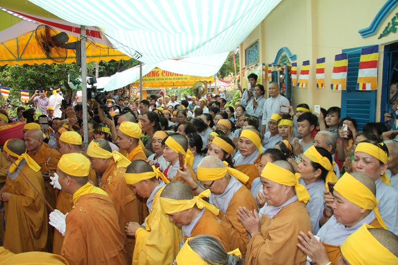 PG Đồng Tháp: Truy điệp và cung thỉnh Cố HT. Thích Thiện Hiệp nhập Bảo tháp