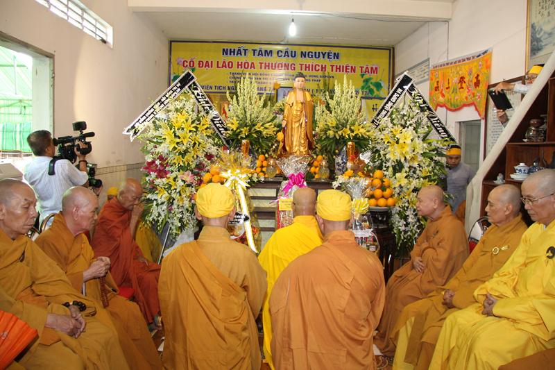 Đồng Tháp: Tưởng niệm điếu tang cố HT. Thích Thiện Tâm