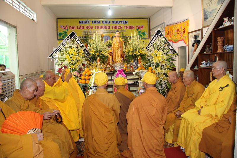 Đồng Tháp: Tưởng niệm điếu tang cố HT. Thích Thiện Tâm