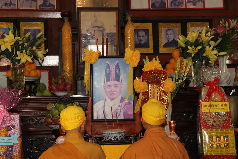 Đồng Tháp: Tưởng niệm điếu tang cố HT. Thích Thiện Tâm