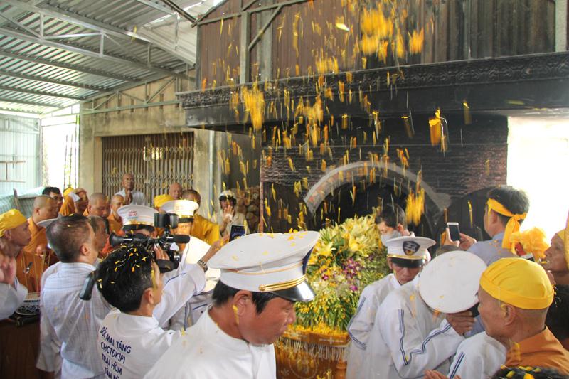 Đồng Tháp: Tưởng niệm điếu tang cố HT. Thích Thiện Tâm