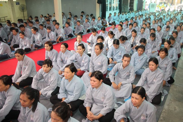 Thái Bình: Xí nghiệp may Đông Hưng tổ chức lễ Vu Lan
