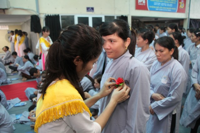 Thái Bình: Xí nghiệp may Đông Hưng tổ chức lễ Vu Lan
