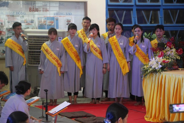 Thái Bình: Xí nghiệp may Đông Hưng tổ chức lễ Vu Lan