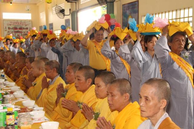 An Giang: Vu Lan Báo Hiếu và an vị Phật A Di Đà